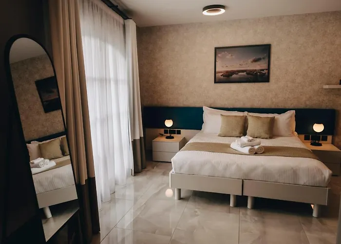 Dock 1 Boutique Hotel