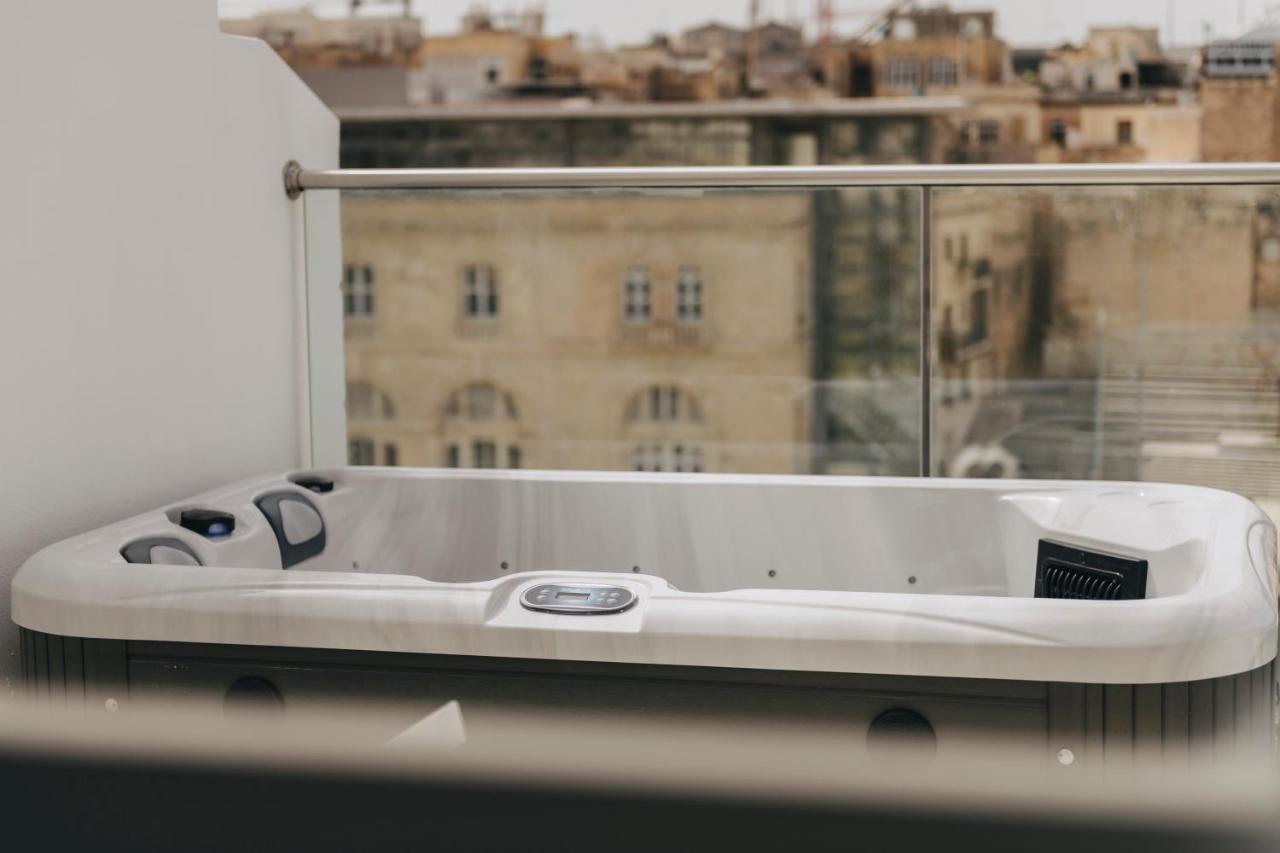 Dock 1 Boutique Cospicua