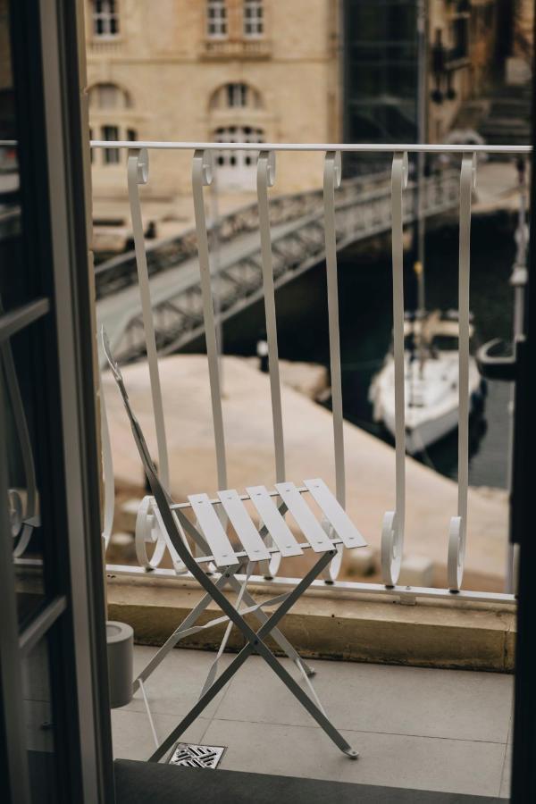 Hotel Dock 1 Boutique *