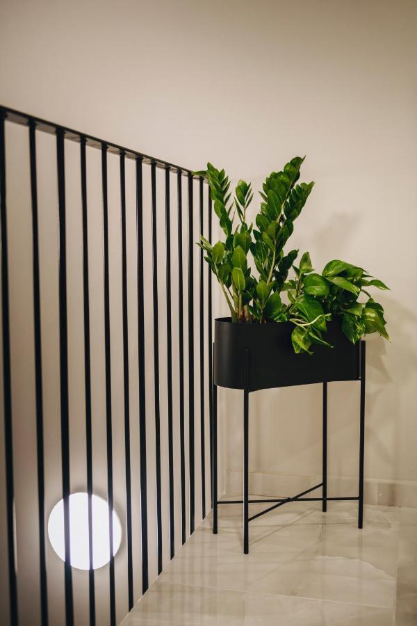 Hotel Dock 1 Boutique *
